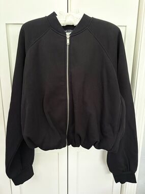 Zara Black Oversized Women's Bomber Jacket with Front Zip
